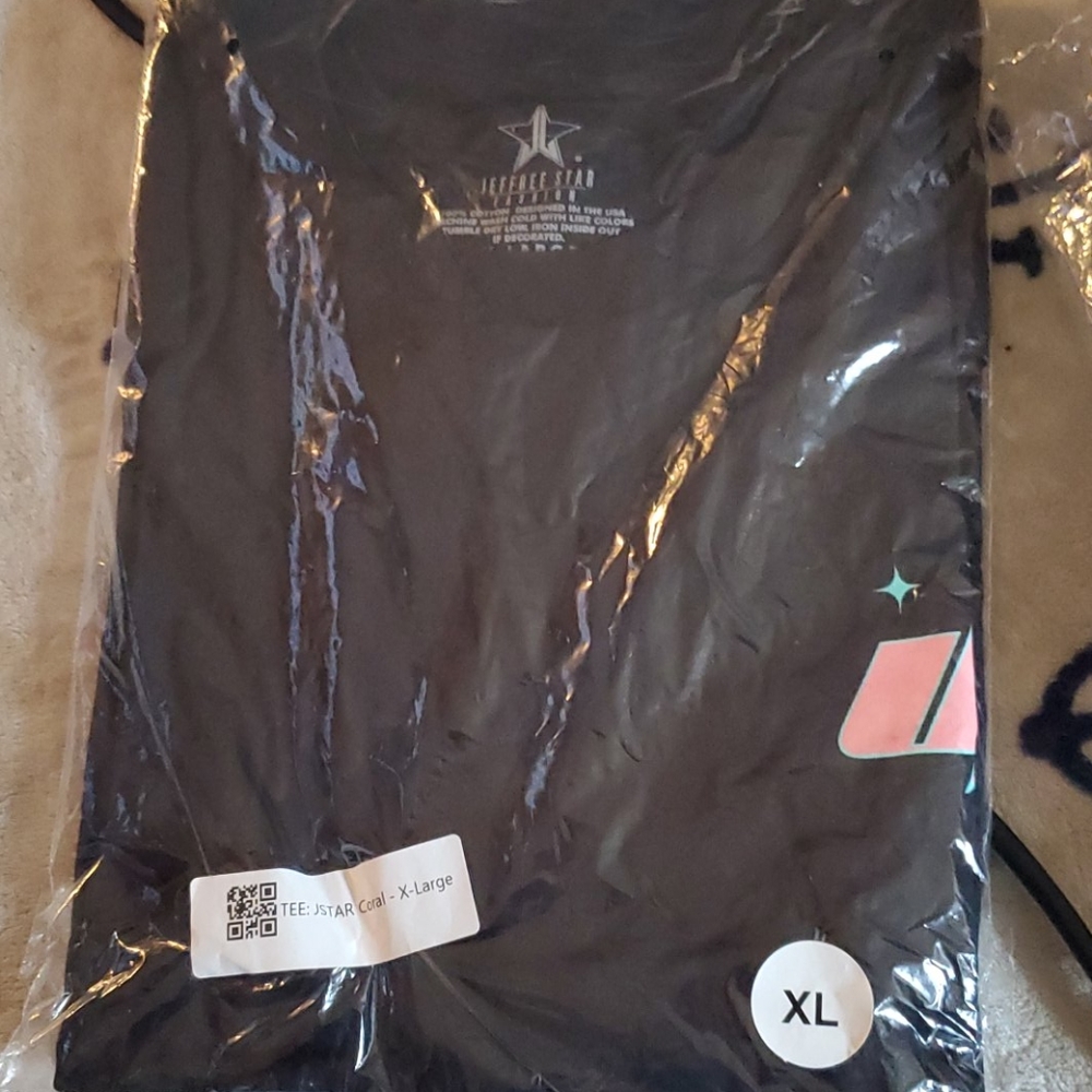 Jeffree star shirt